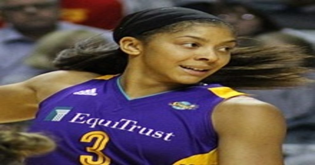 Candace Parker notches 5K career points in Los Angeles&rsquo; win over Phoenix