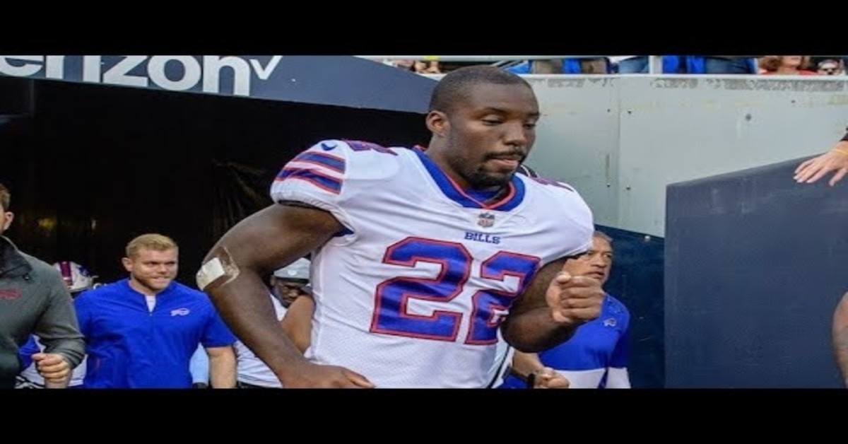 Vontae Davis Shockingly Retires At Halftime Of Buffalo Bills