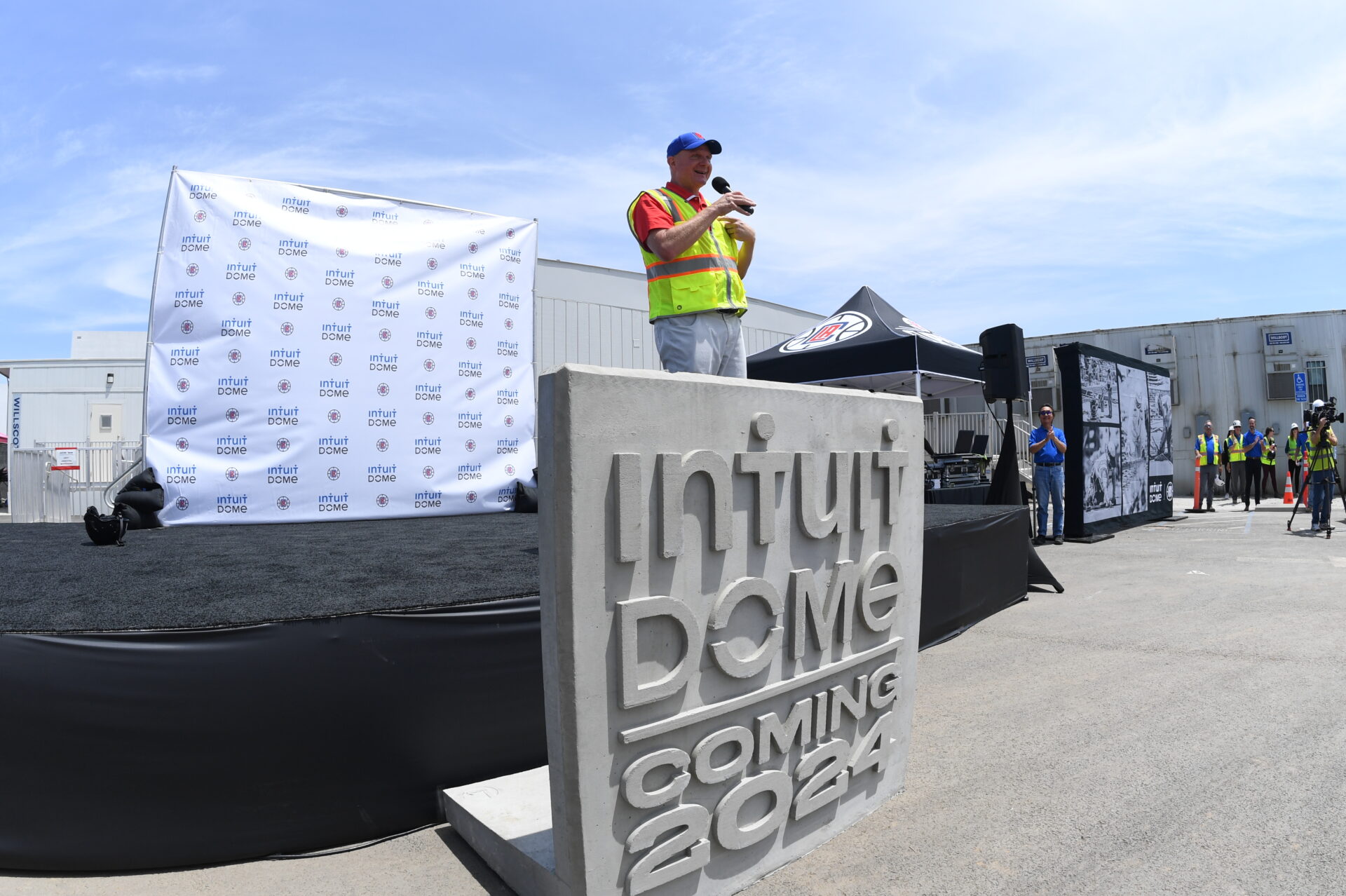 Sneak peek at Intuit Dome construction igniting Inglewood