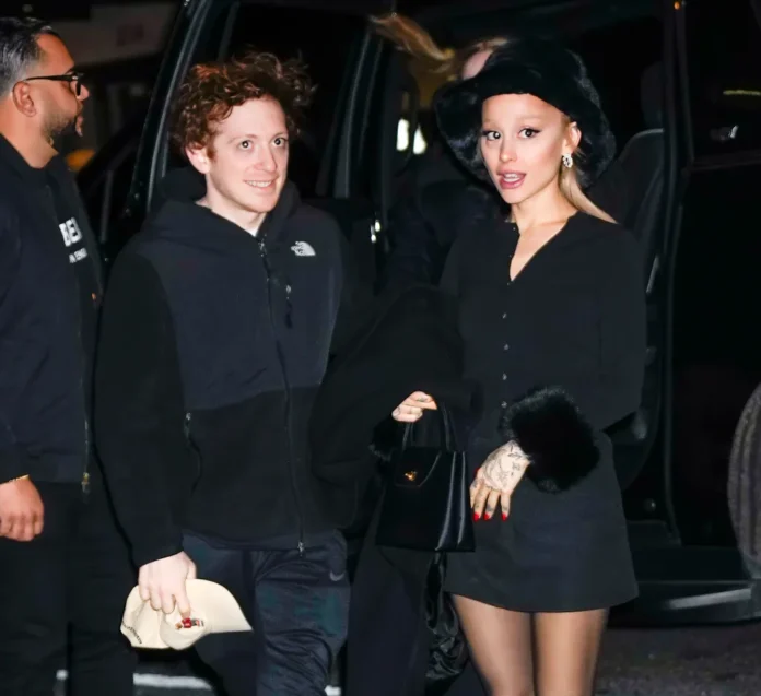 ariana-grande-boyfriend-ethan-slater-74139924 Ariana Grande and boyfriend Ethan Slater