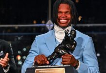 Travis Hunter wins Heisman Trophy